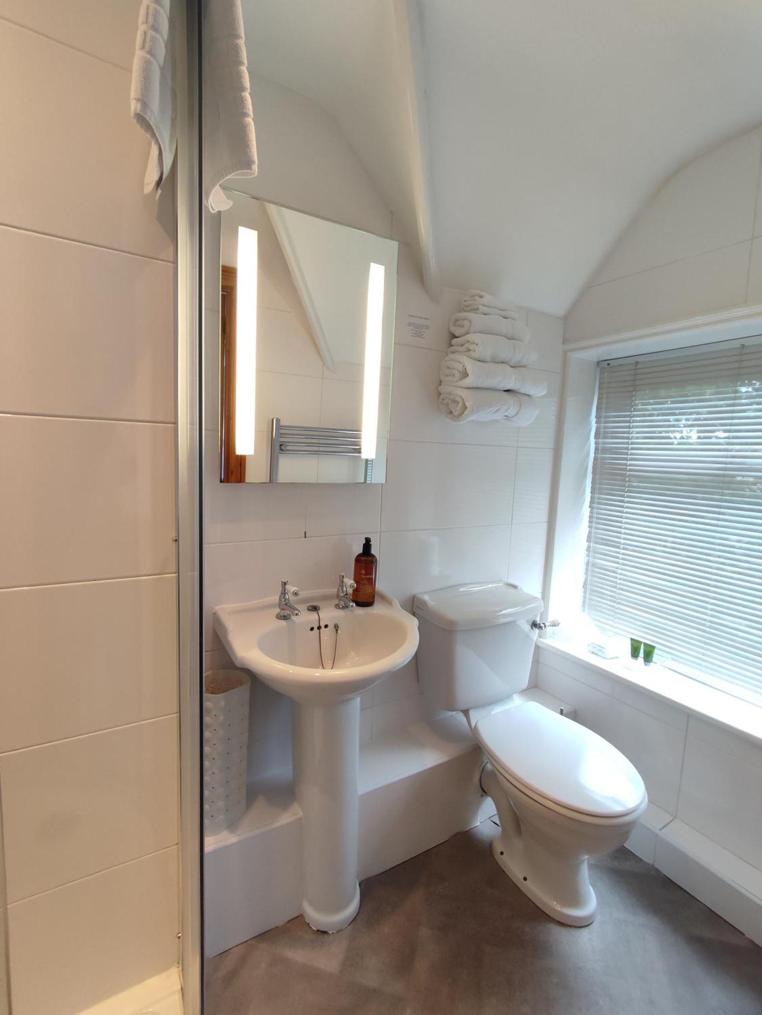 Anton Guest House Bed And Breakfast Shrewsbury Dış mekan fotoğraf