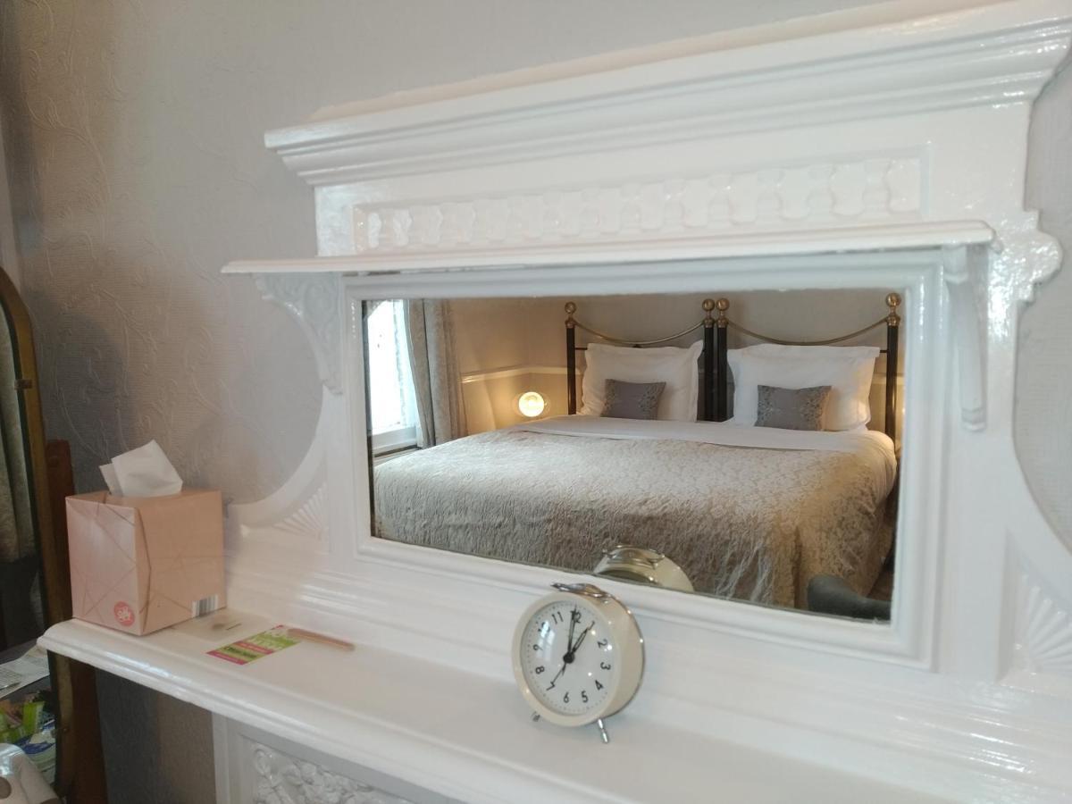 Anton Guest House Bed And Breakfast Shrewsbury Dış mekan fotoğraf